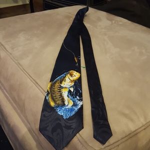 Steven Harris Fish Tie.